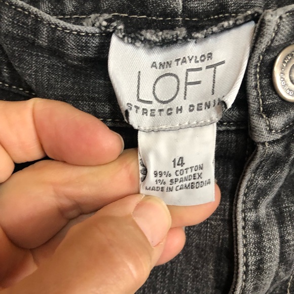 Ann Taylor Loft Stretch Denim Jeans Distressed Black - Picture 7 of 9